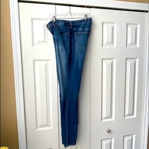 Women’s Universal Thread Mid-Rise Skinny Jeggings